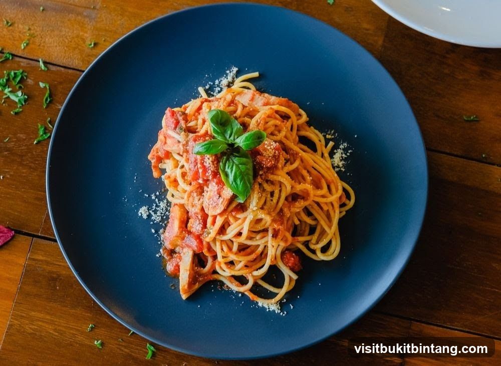 Spaghetti with Tomato Sauce