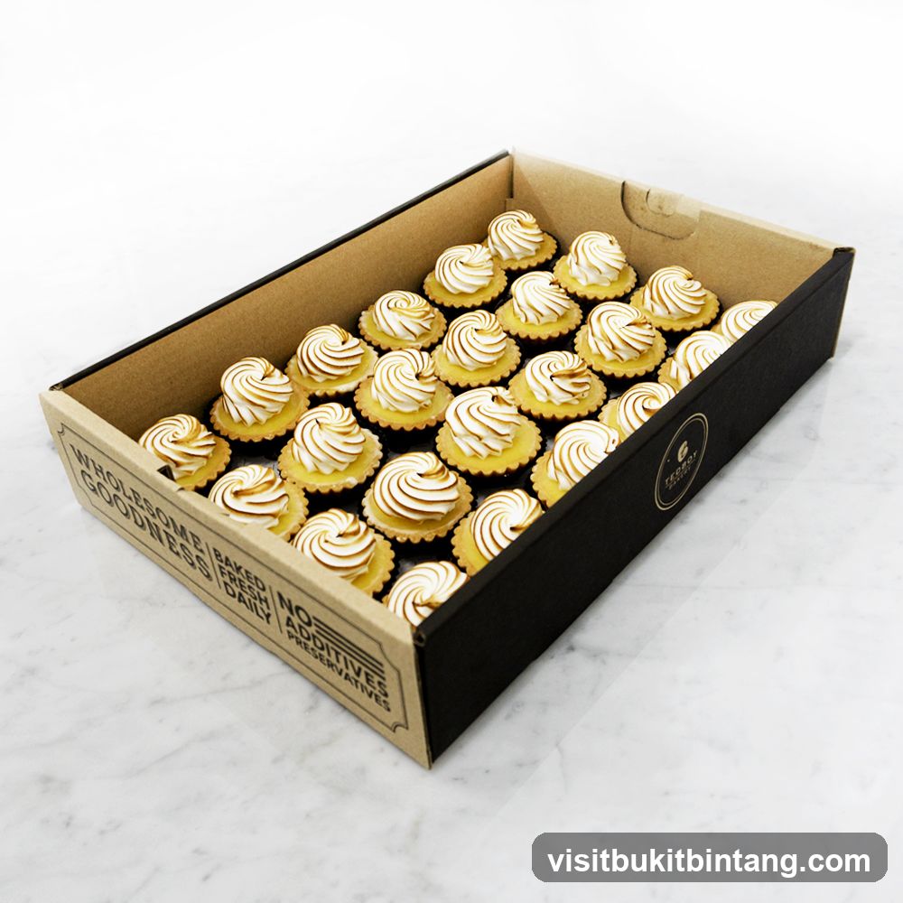 Mini Lemon Meringue Tarts
