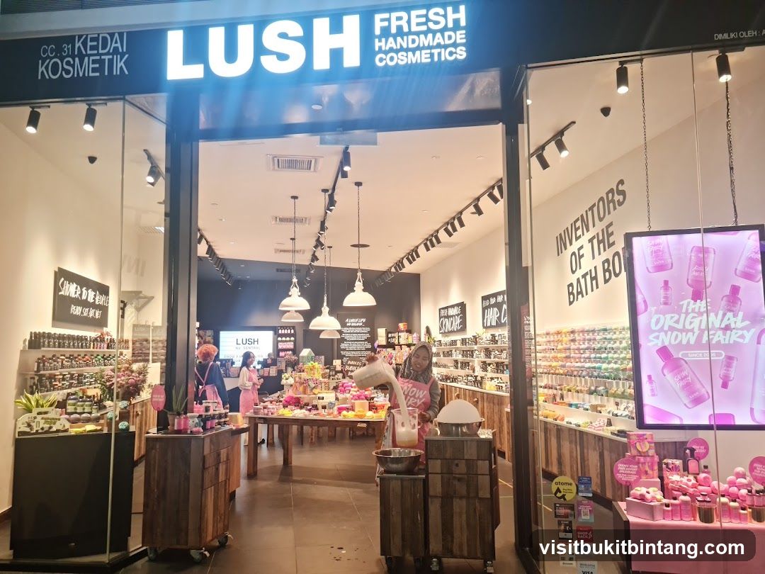 Lush @ NU Sentral