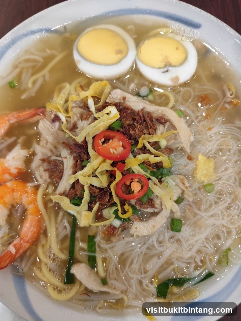 Noodle Soup with Shrimp and Egg
