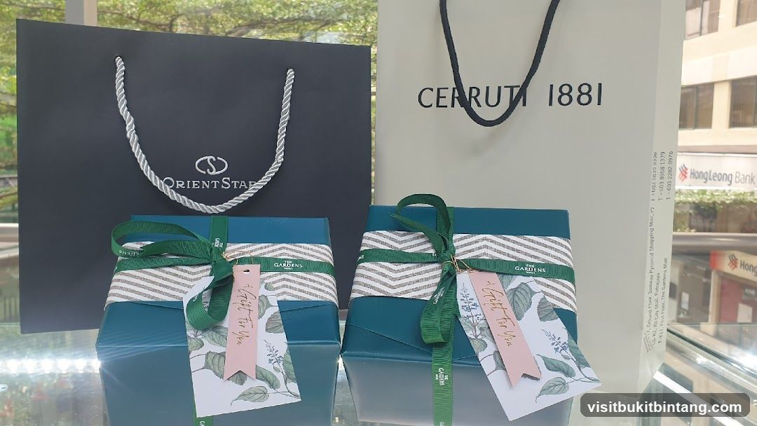 Gift Boxes and Shopping Bags