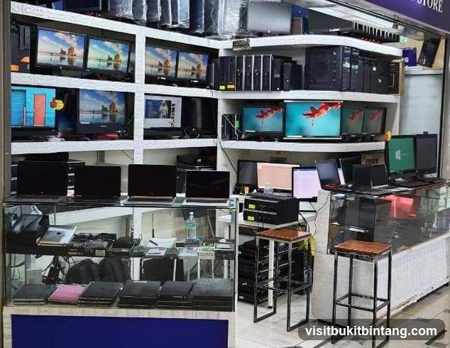 Computer Store Display