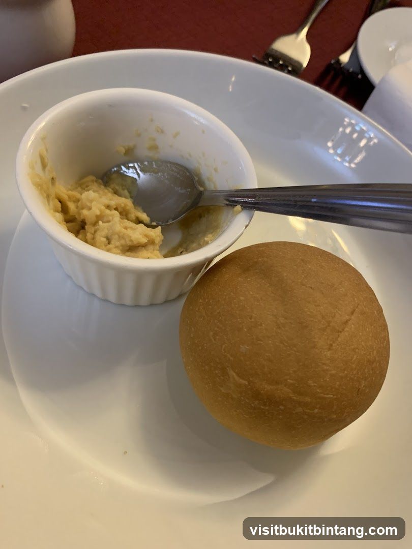 Bread roll with spread