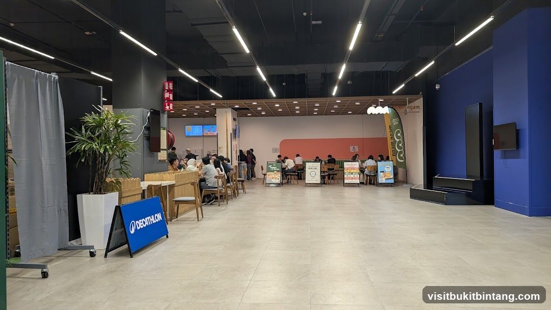 Indoor food court with seating