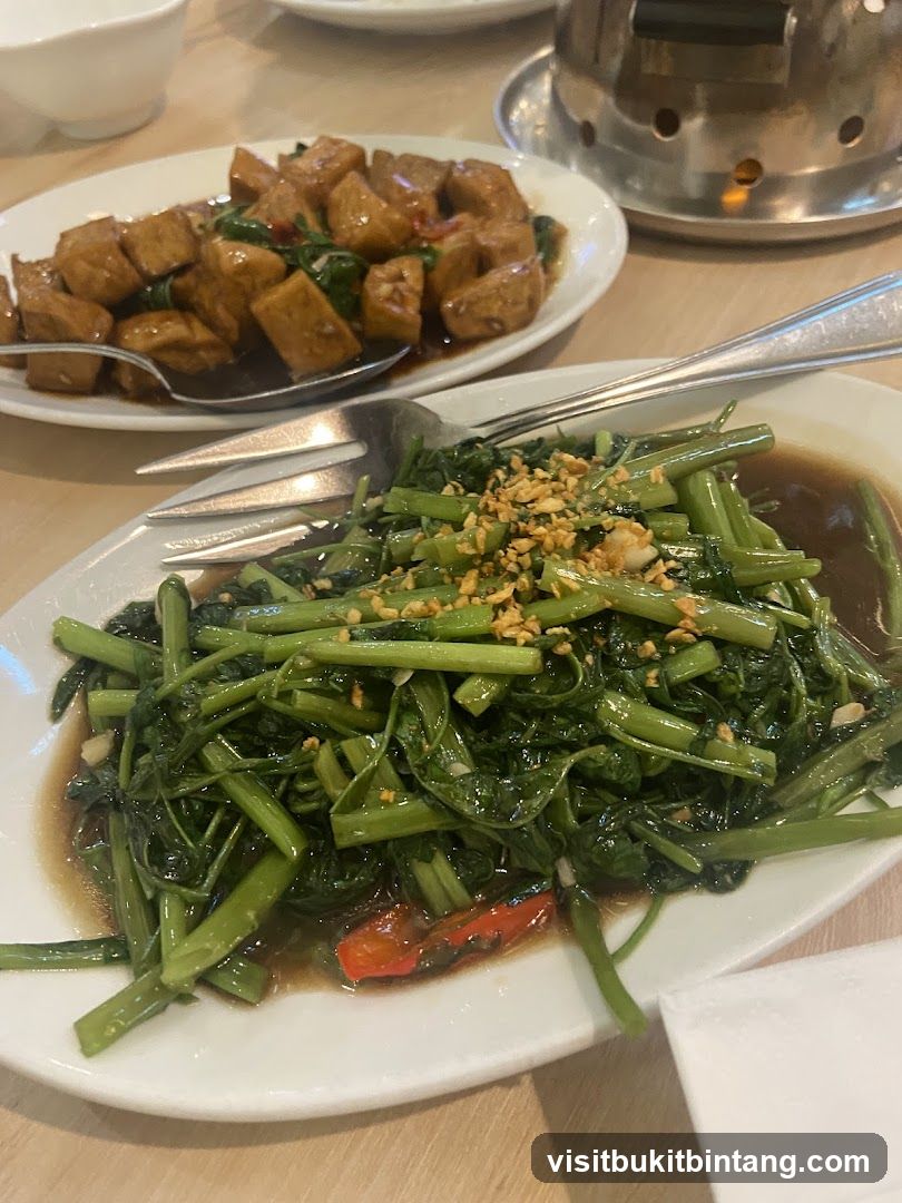 Absolute Thai The Gardens Mall