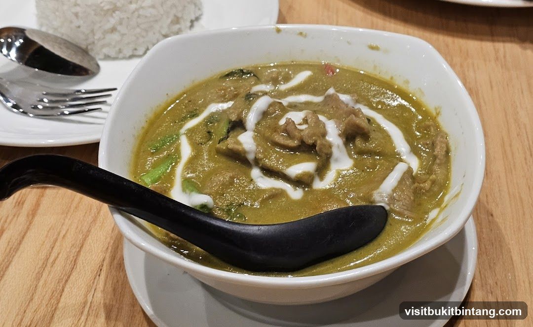 Green Curry with Rice