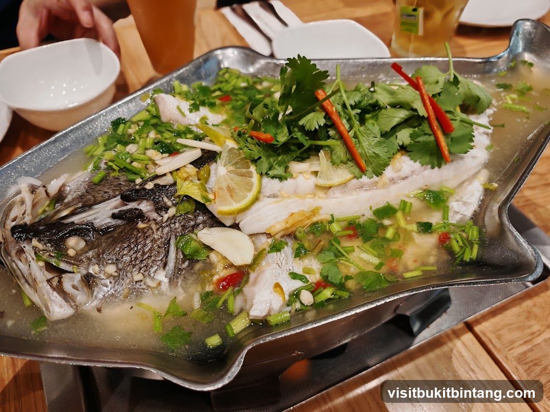 Steamed Fish with Lime and Chili