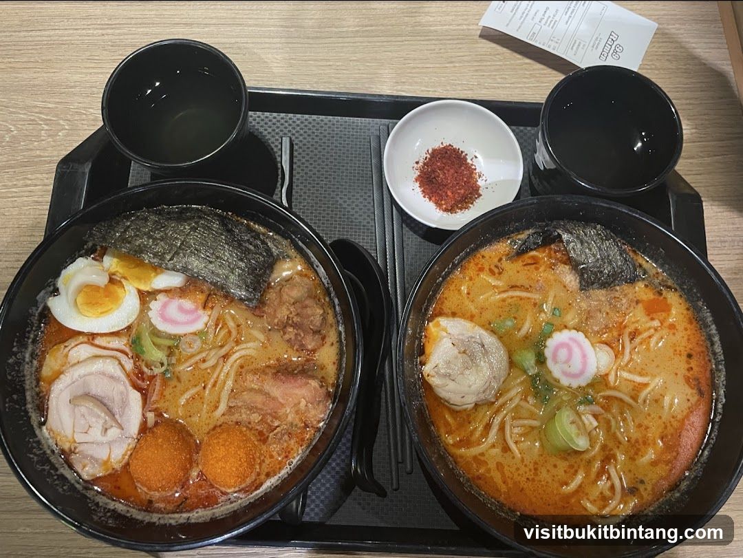 Two bowls of ramen