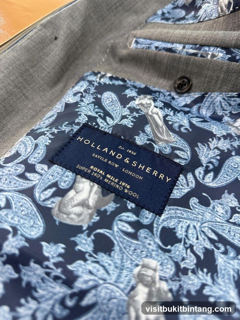 Holland & Sherry Label on Suit Lining