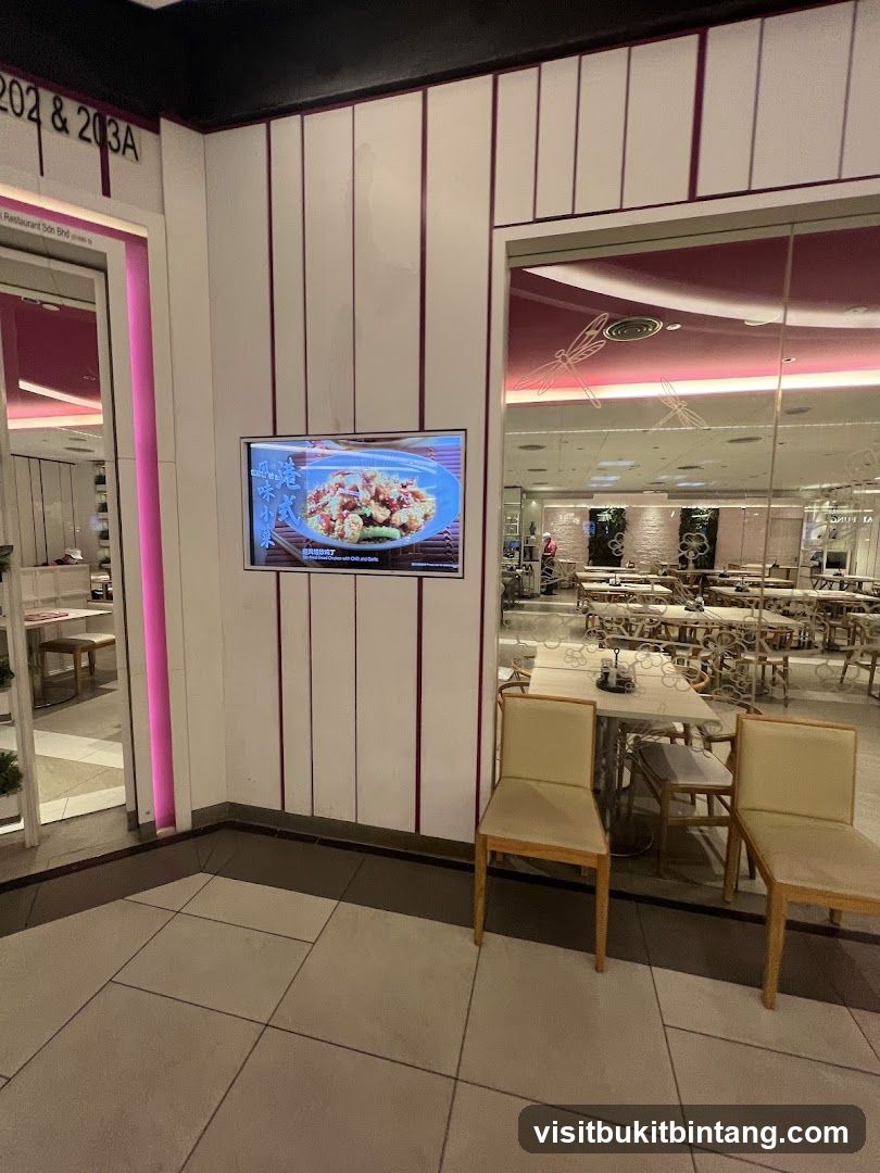 Restaurant Interior and Display
