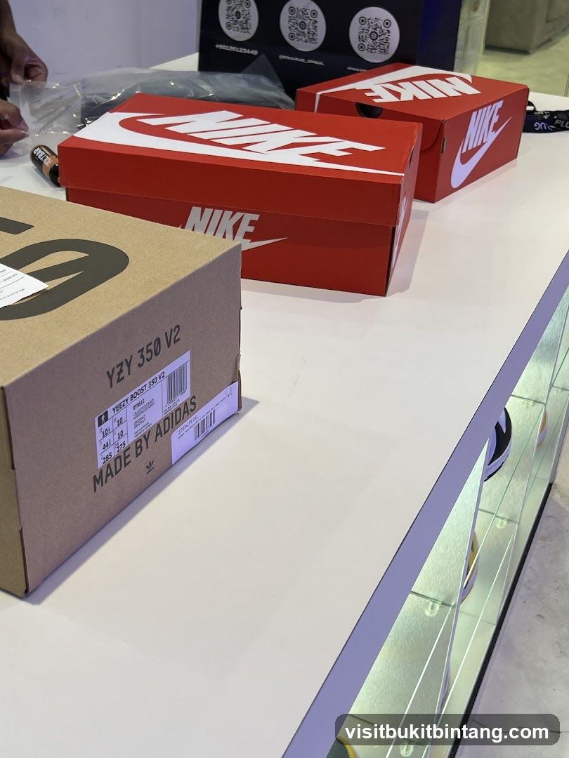 Sneaker Boxes