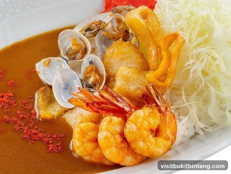 Seafood Curry with Rice