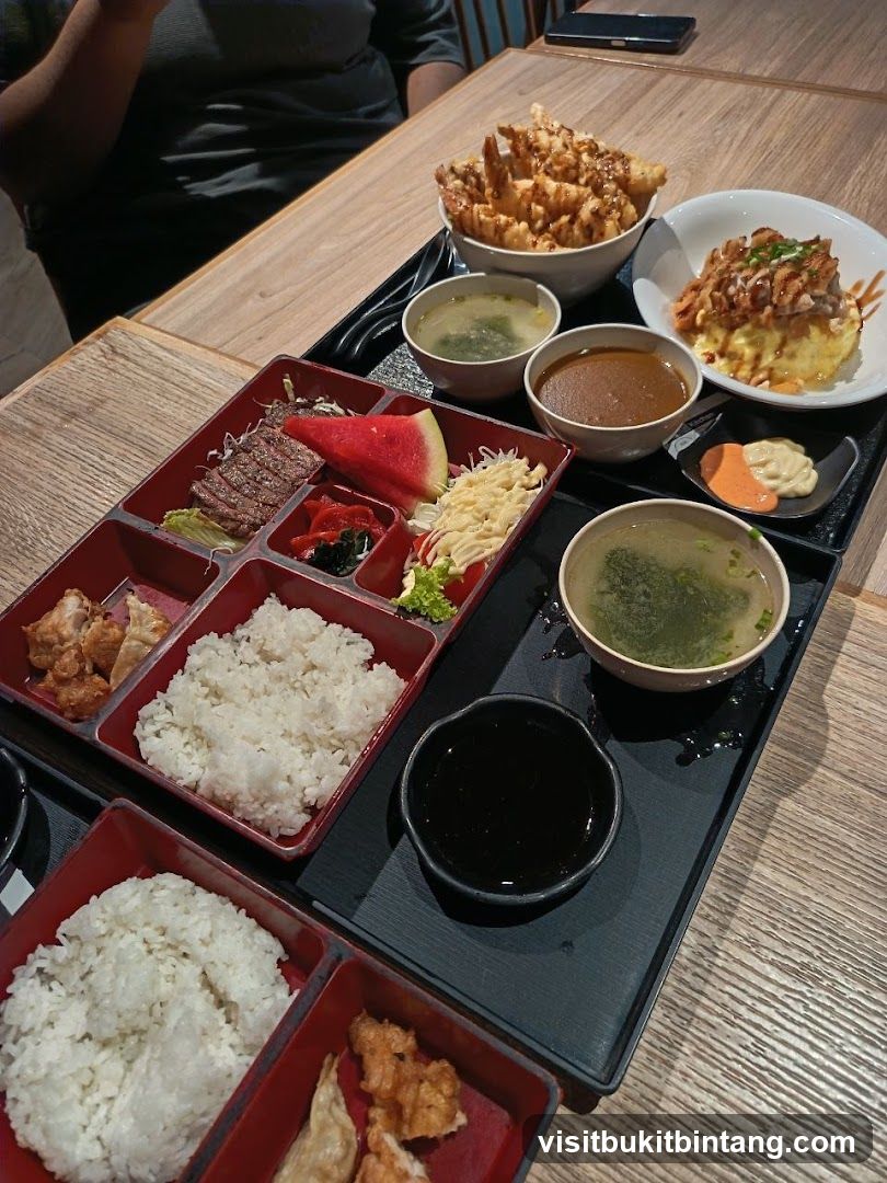 Japanese Bento Boxes