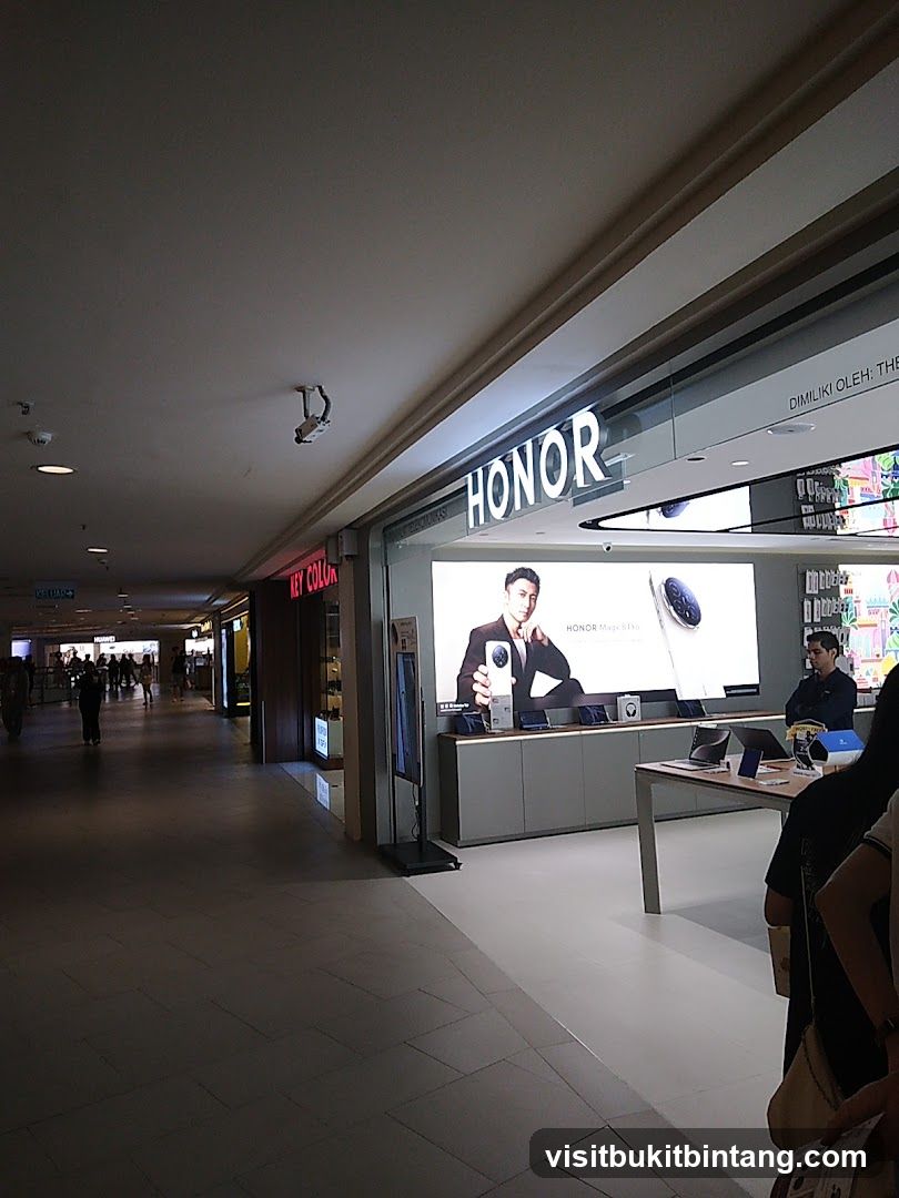 HONOR Experience Store - The Gardens Mall