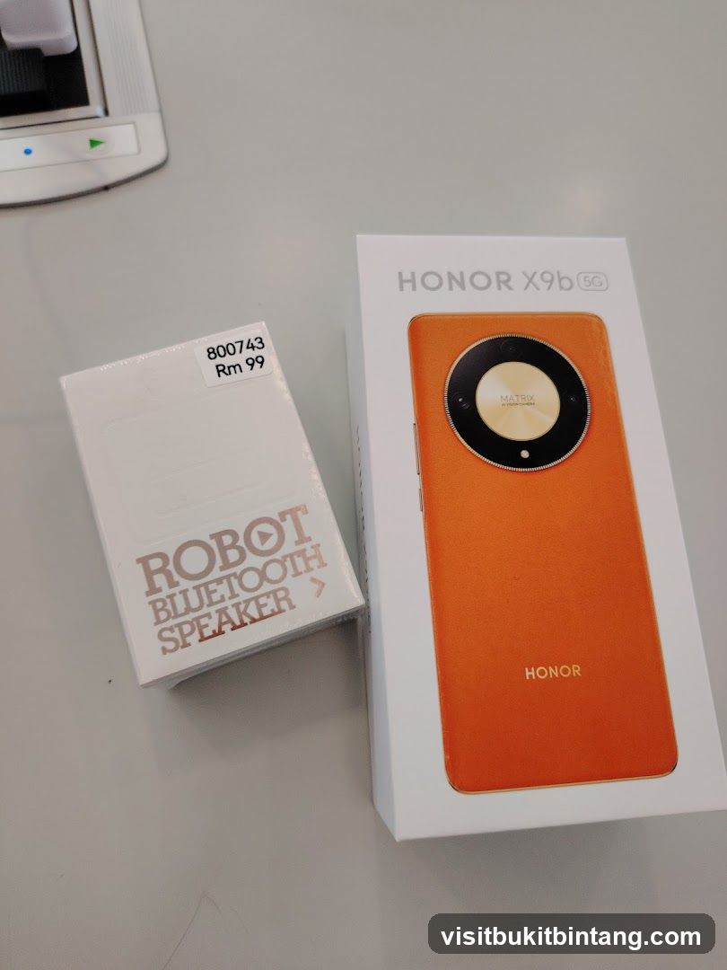 Honor X9b 5G and Robot Bluetooth Speaker