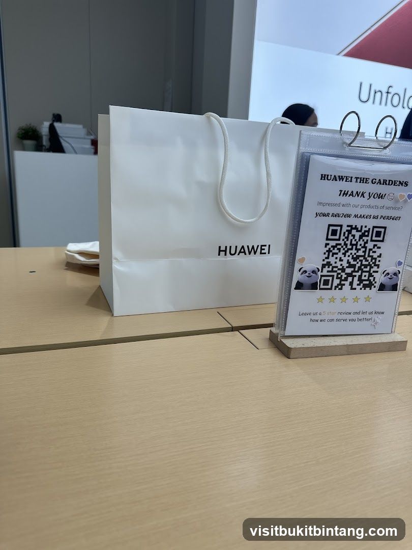 Huawei Store Display