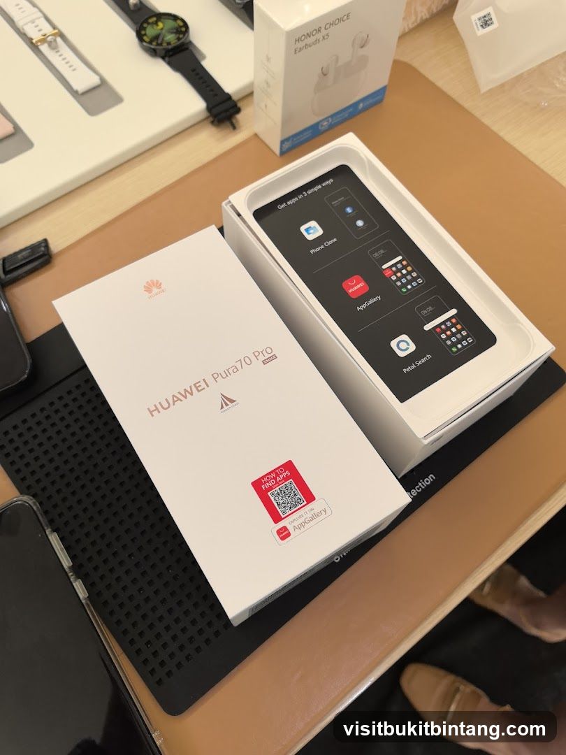 Huawei Pura70 Pro Box and Accessories