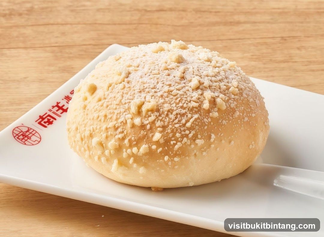 Bread Roll with Crumble Topping