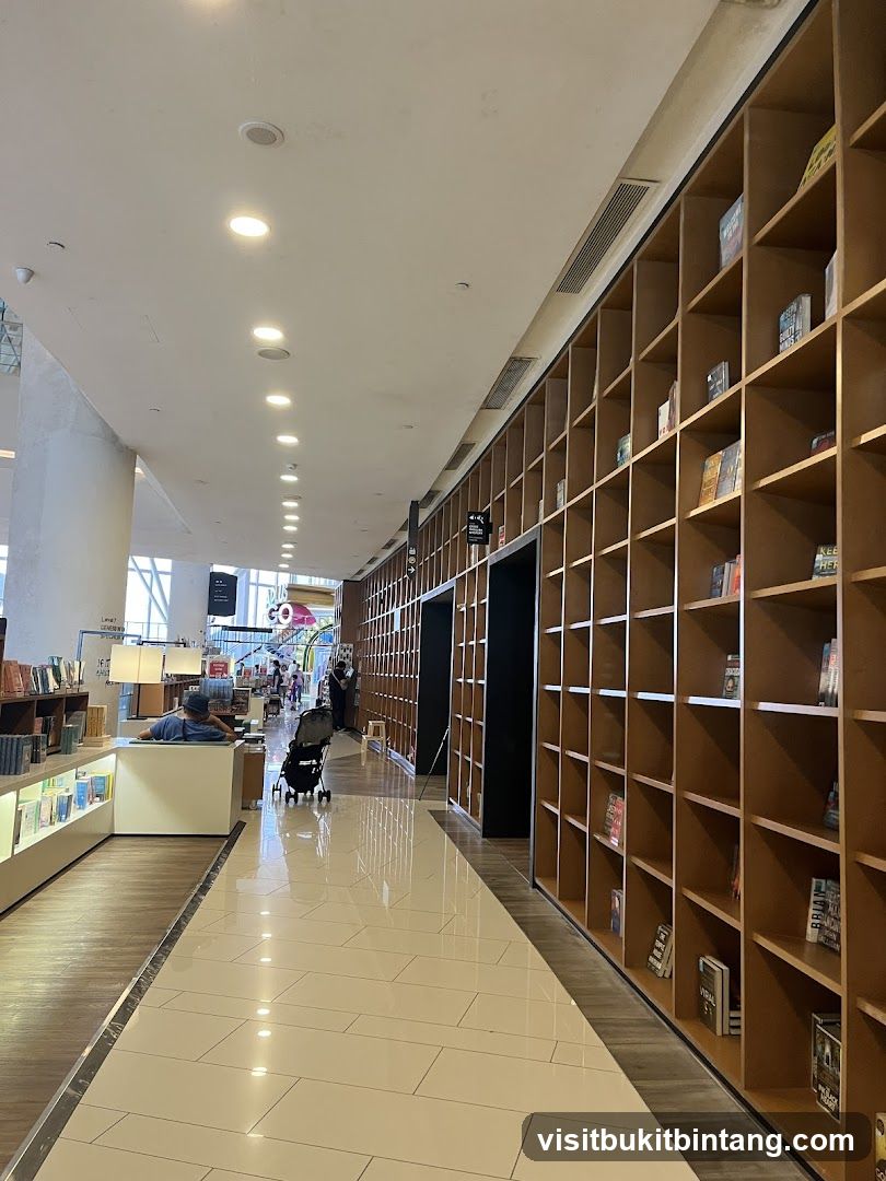 BookXcess Gurney Paragon