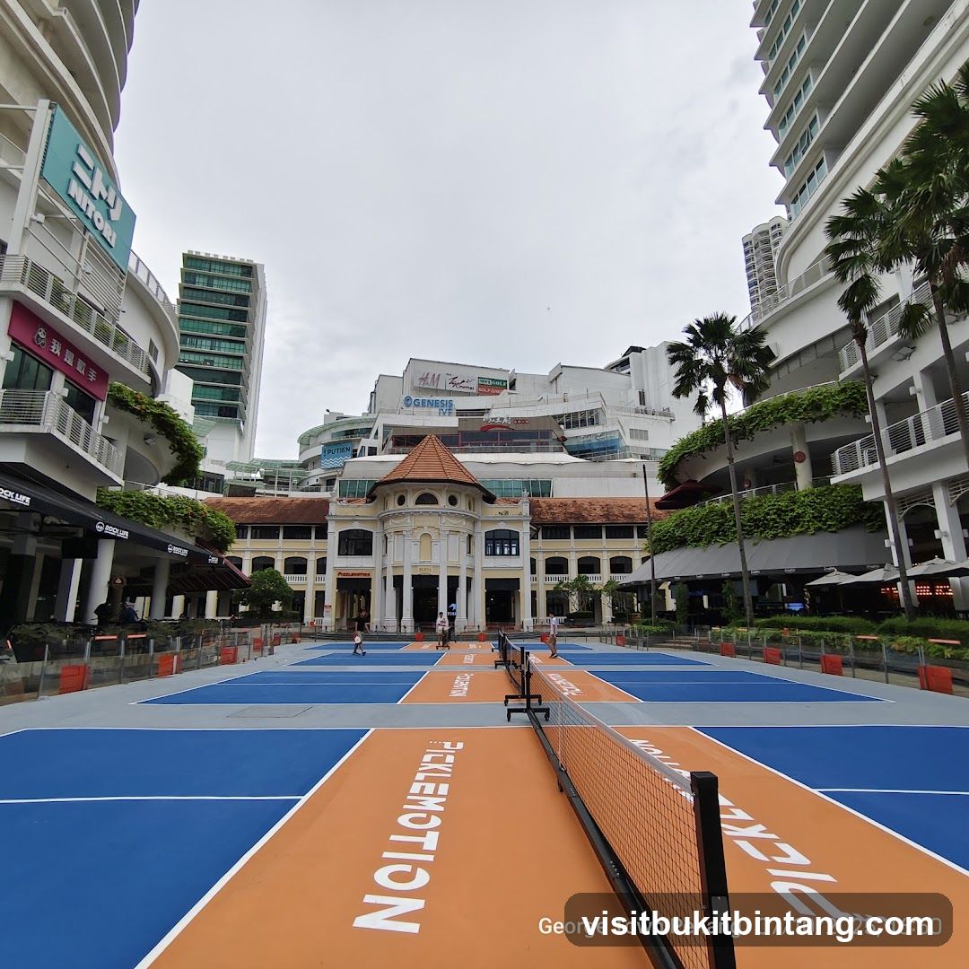 Outdoor Pickleball Courts