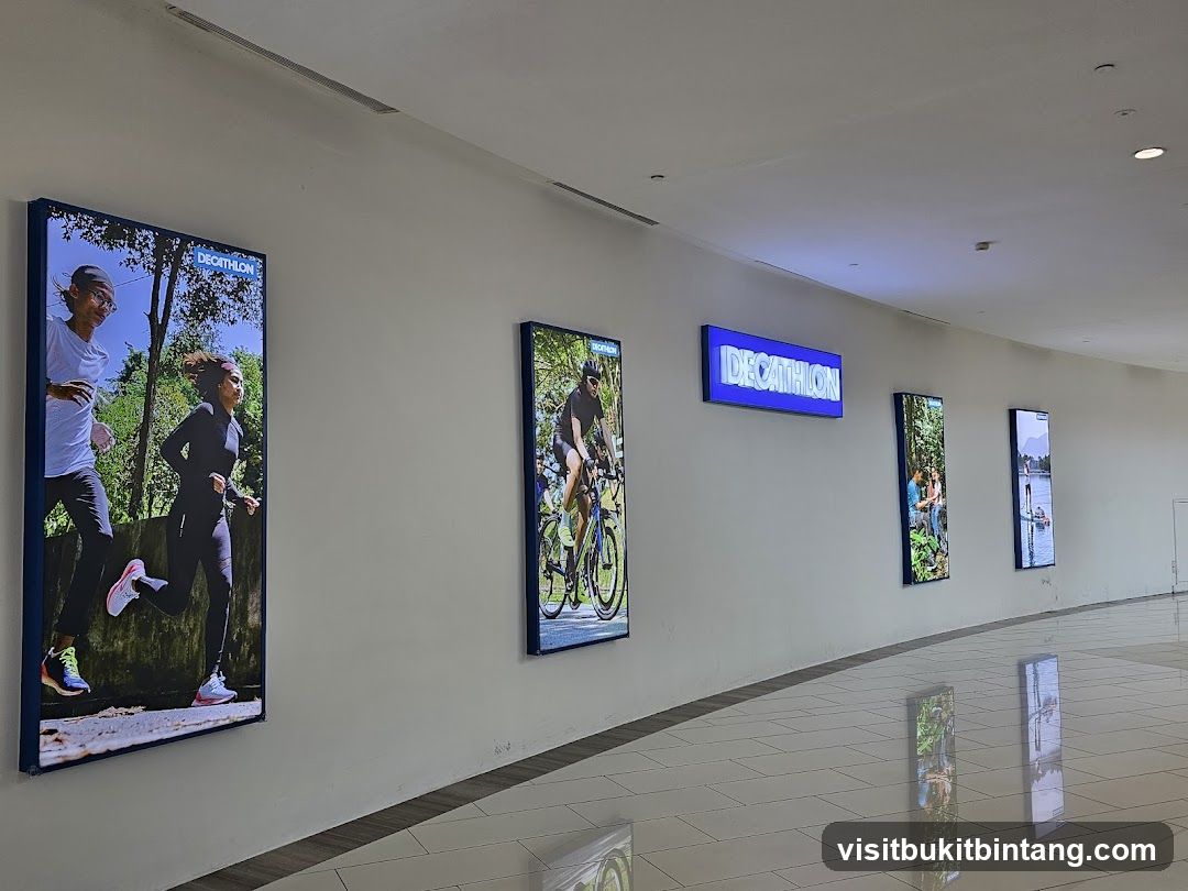 Decathlon Storefront with Advertisements