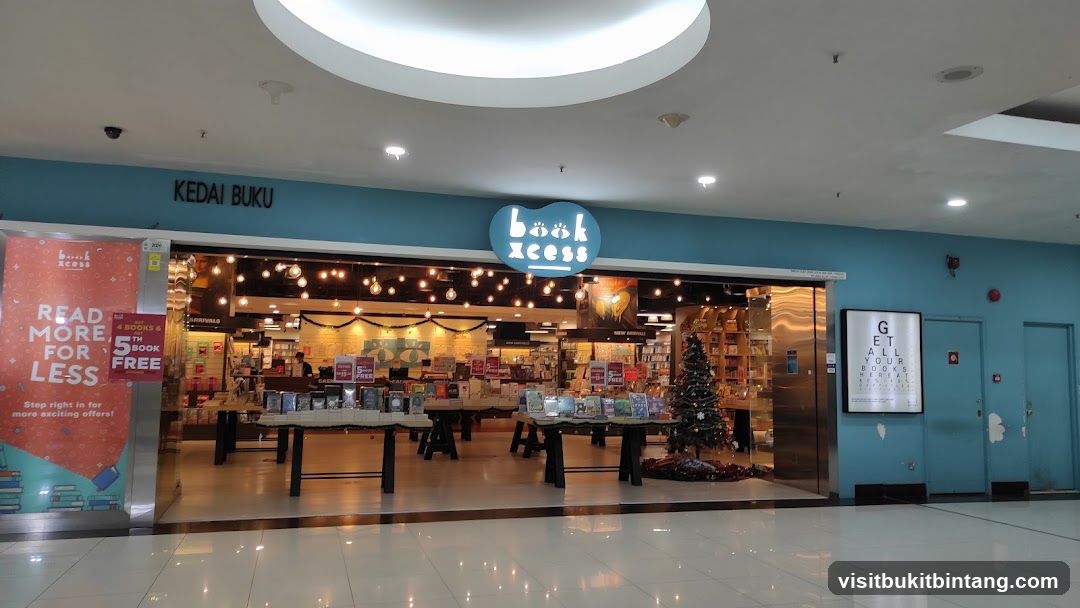 BookXcess Amcorp Mall