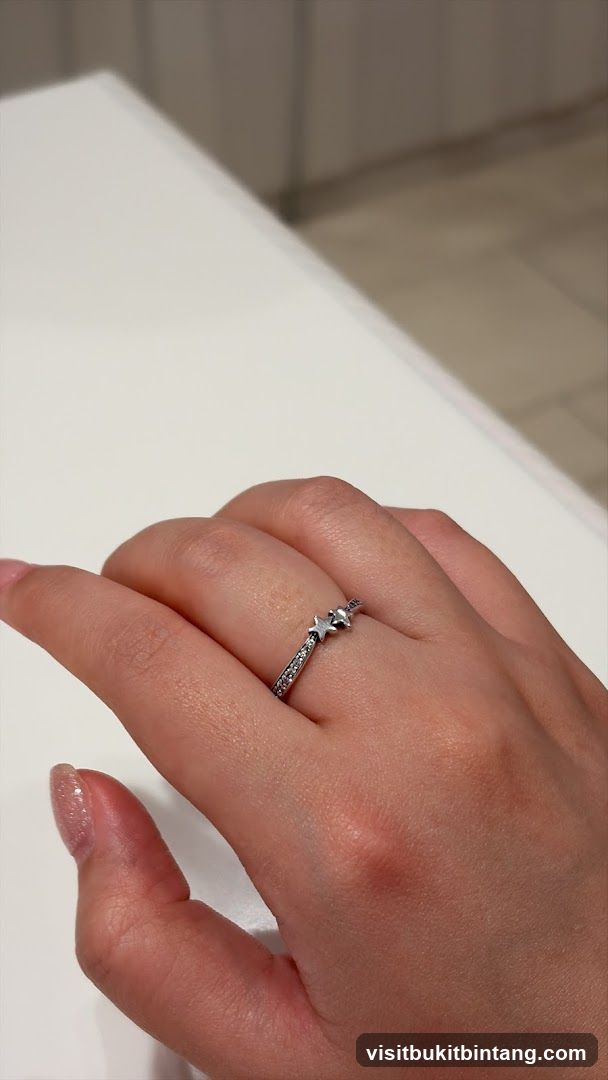 Ring with Star Design