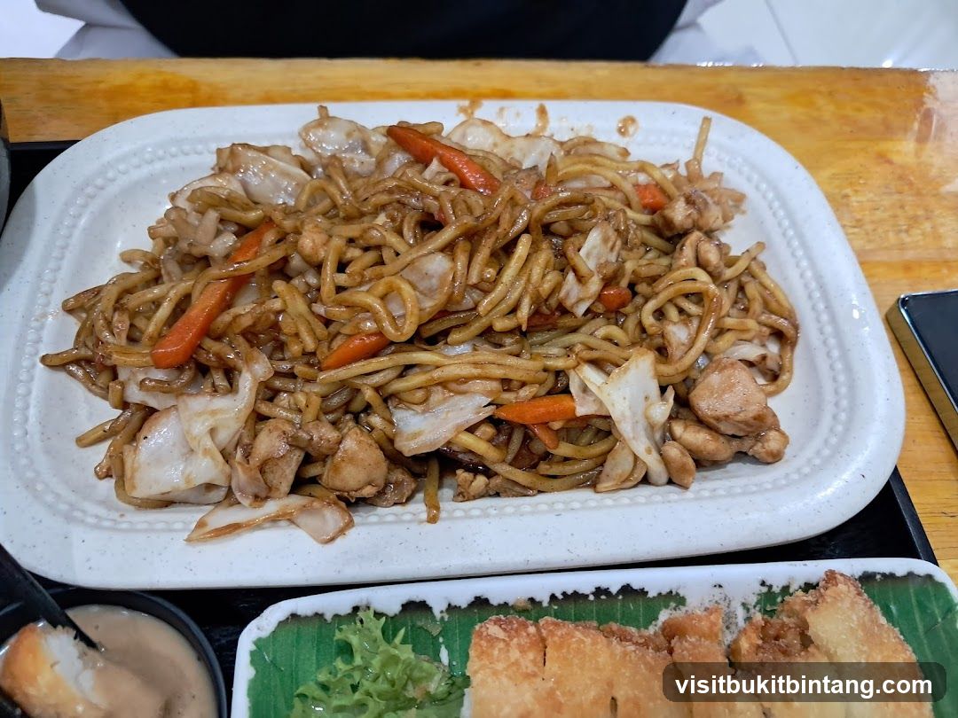 Chicken Chow Mein