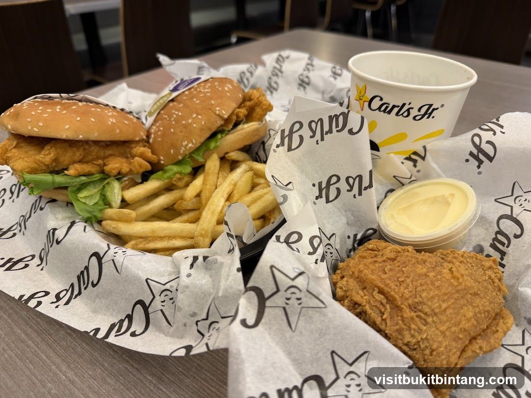 Carl's Jr. - Mid Valley Megamall