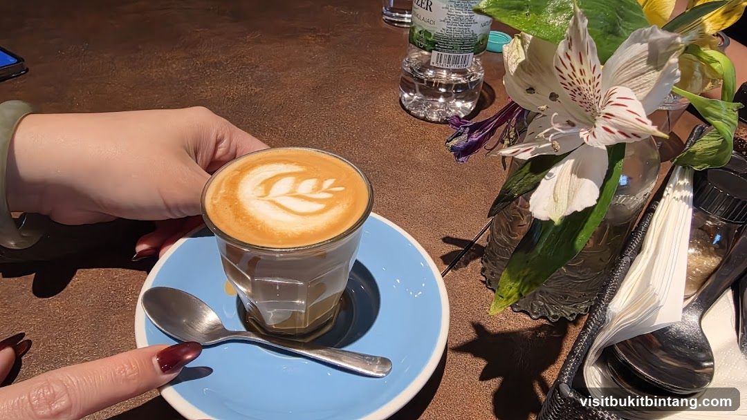 Fahrenheit 600 Cafe & Restaurant
