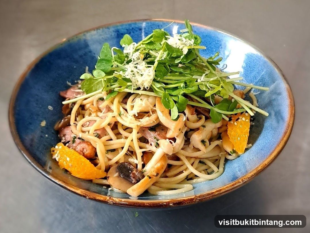 Spaghetti with Mushrooms and Orange Slices