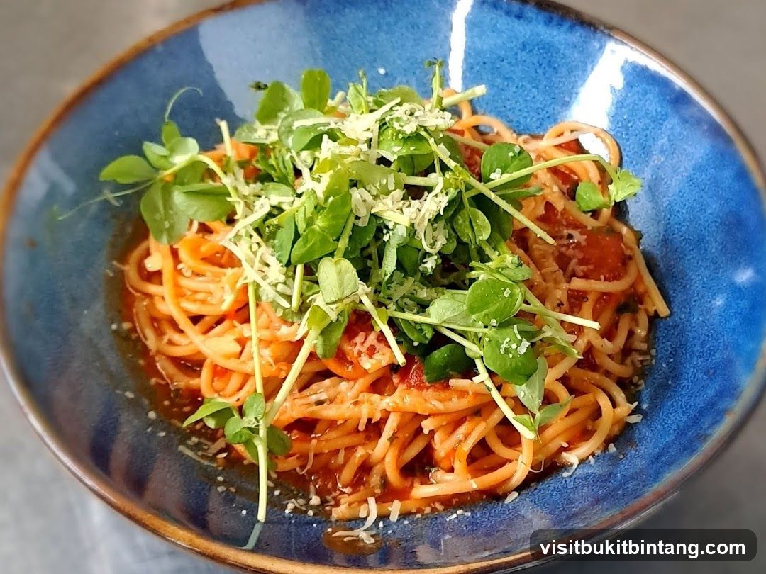 Spaghetti with Tomato Sauce and Greens