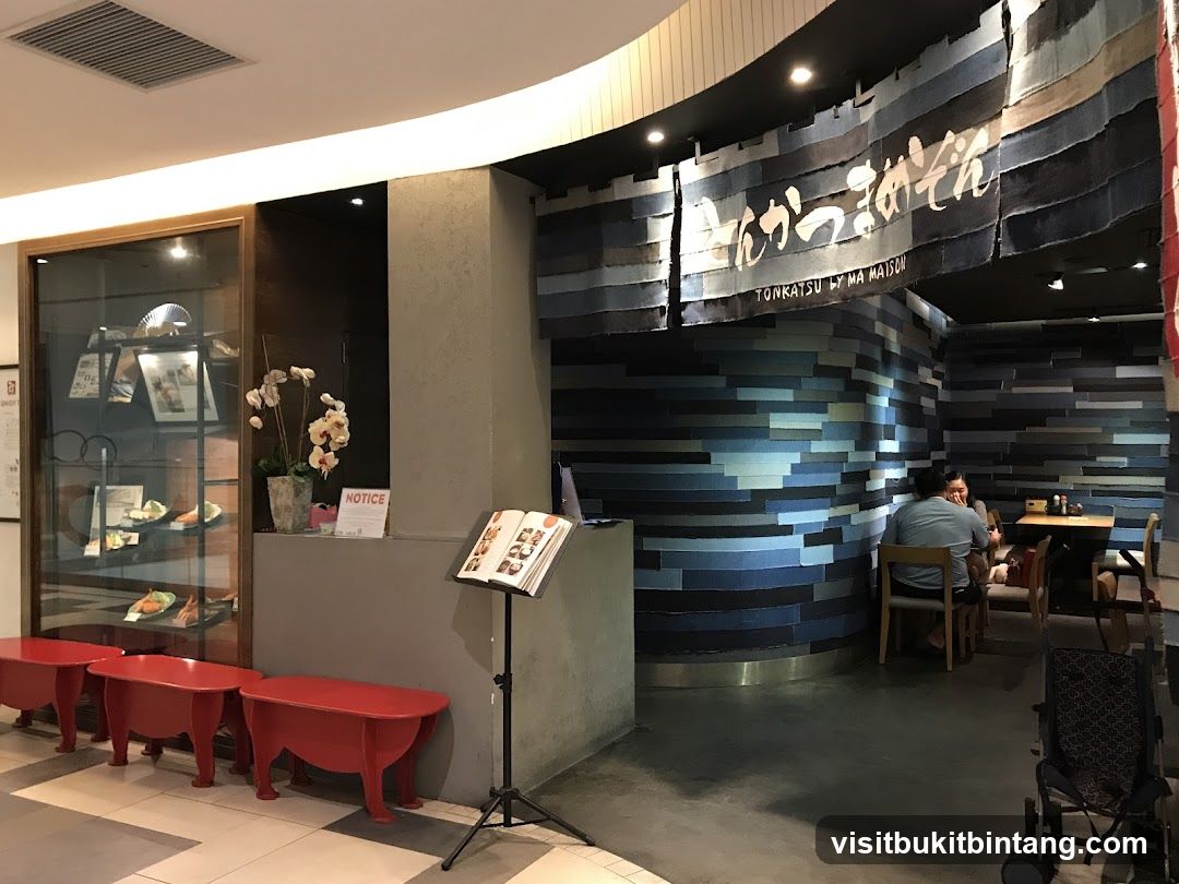 Restaurant Interior with Japanese Decor