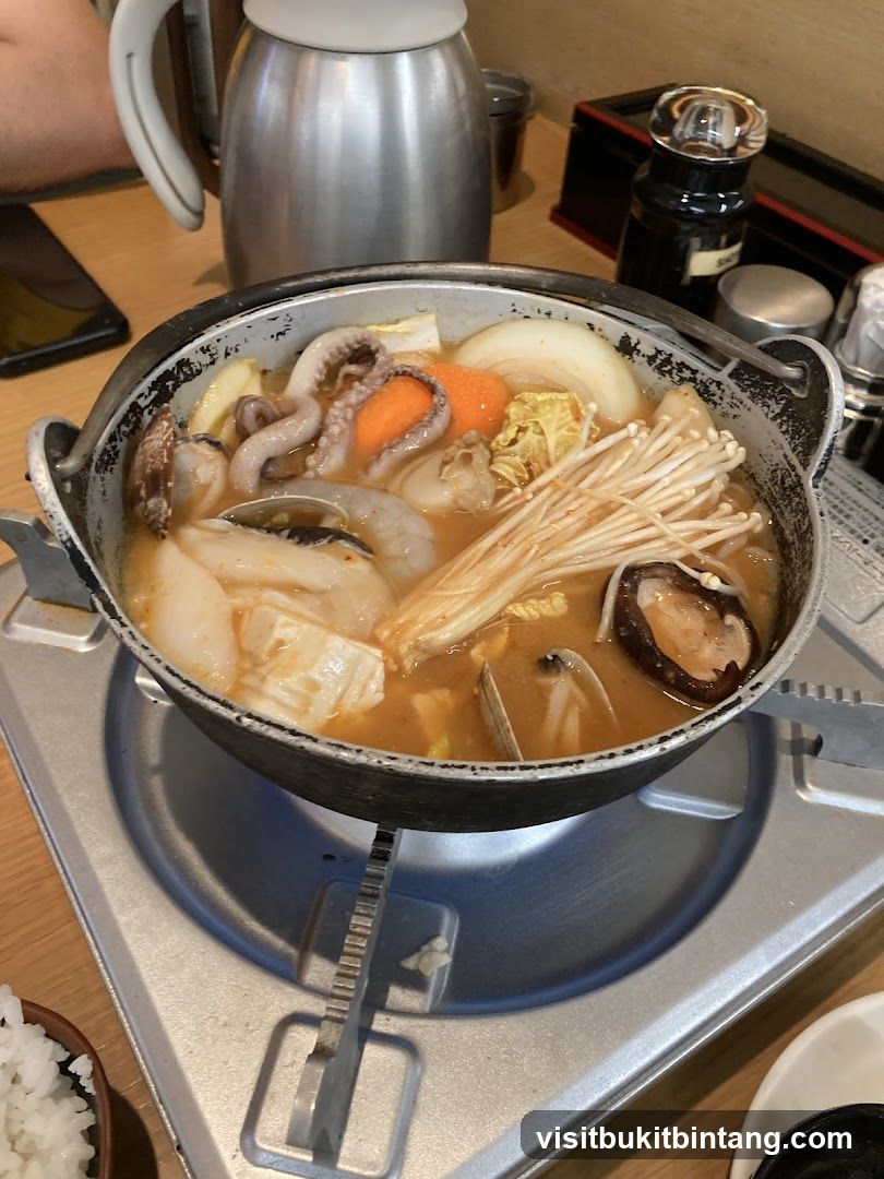 Seafood Hot Pot