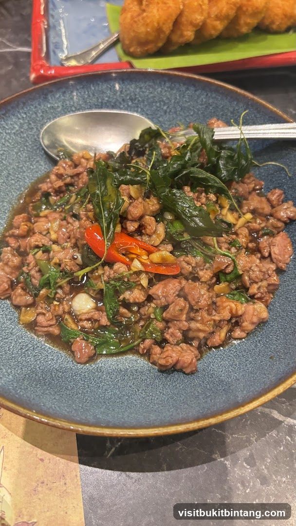 Minced Meat with Basil