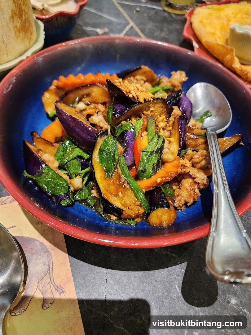 Stir-fried Eggplant Dish