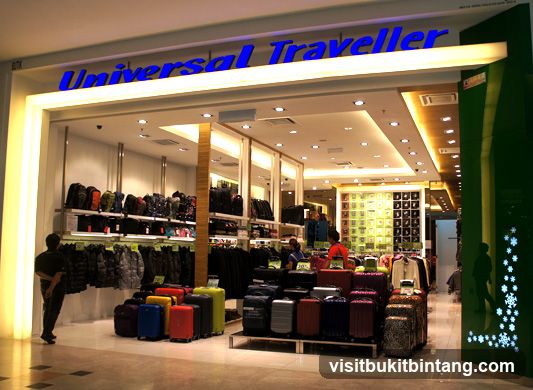 Universal Traveller - The Curve