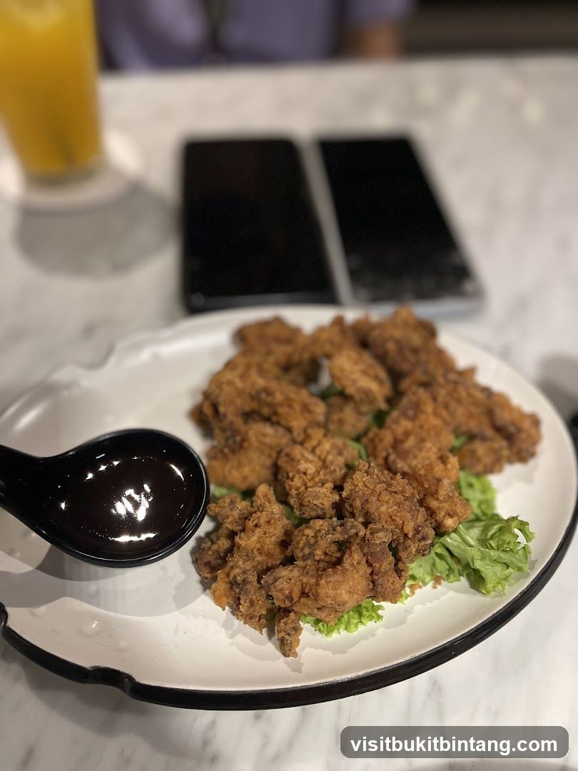Fried Chicken Bites with Dipping Sauce