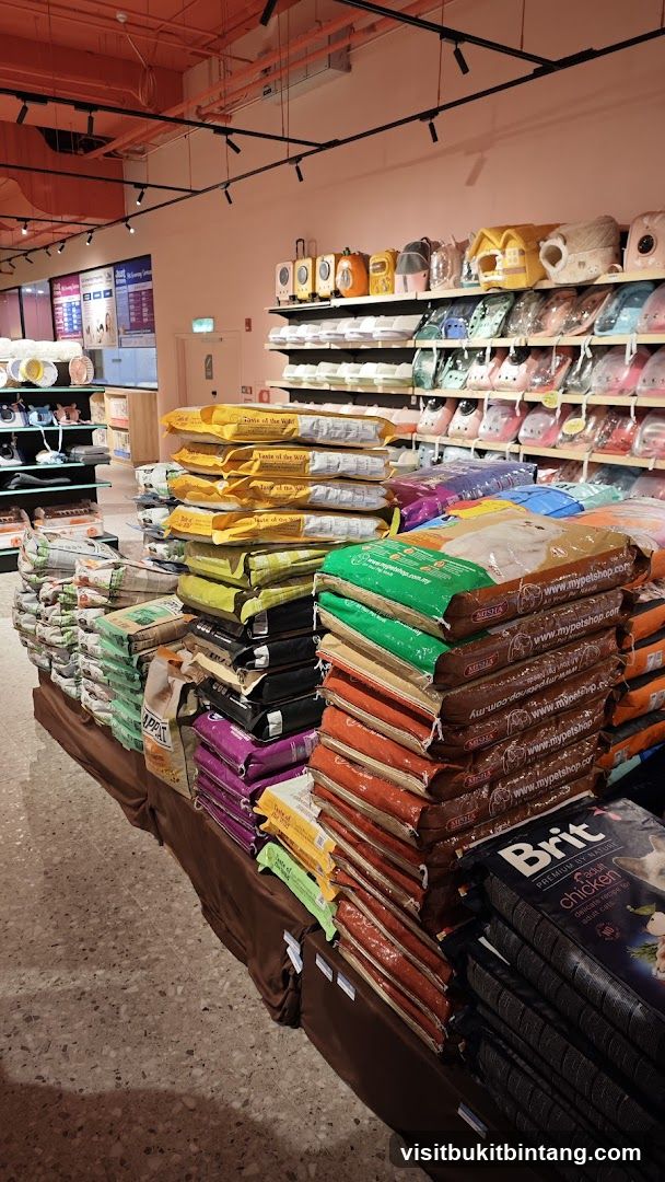 Pet Food Aisles