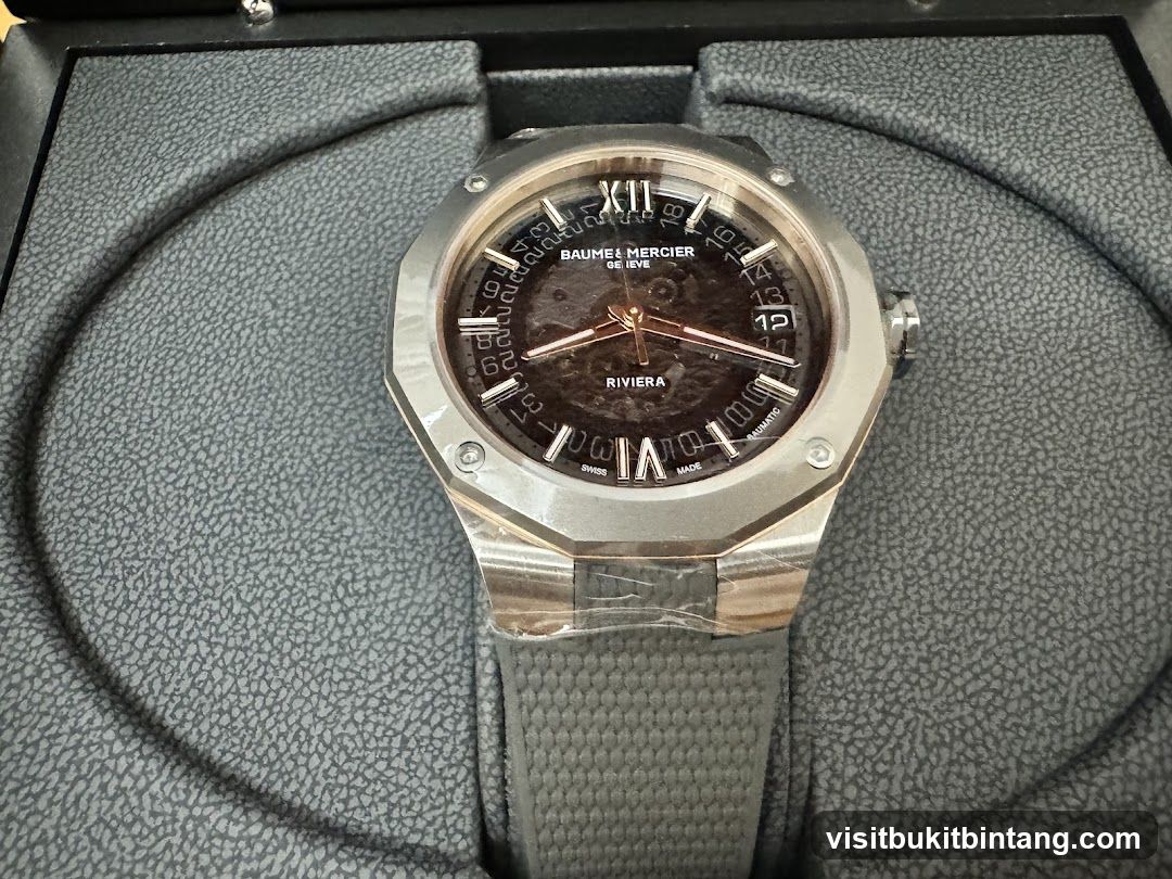 Baume & Mercier Riviera Watch