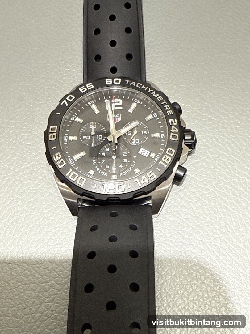 TAG Heuer Formula 1 Chronograph Watch