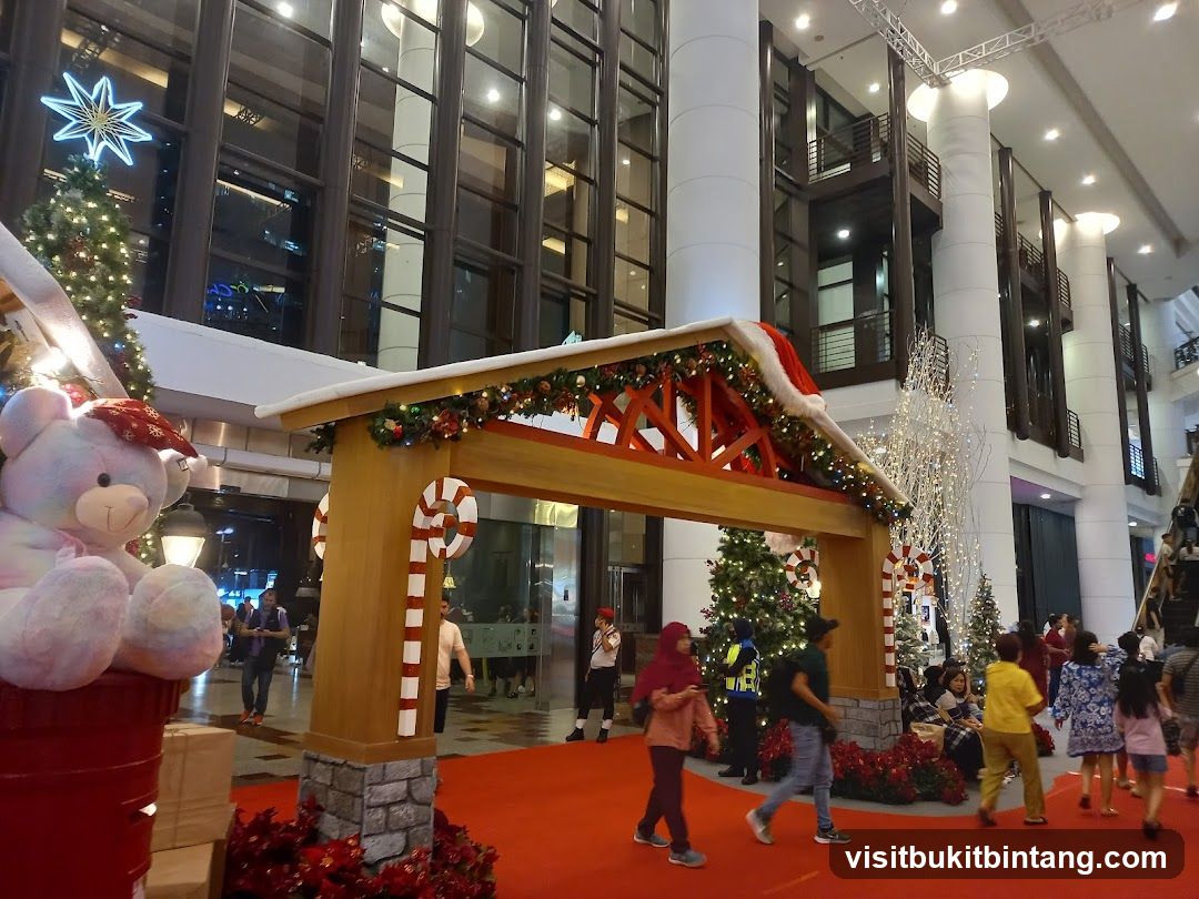 Christmas Decorations in a Mall