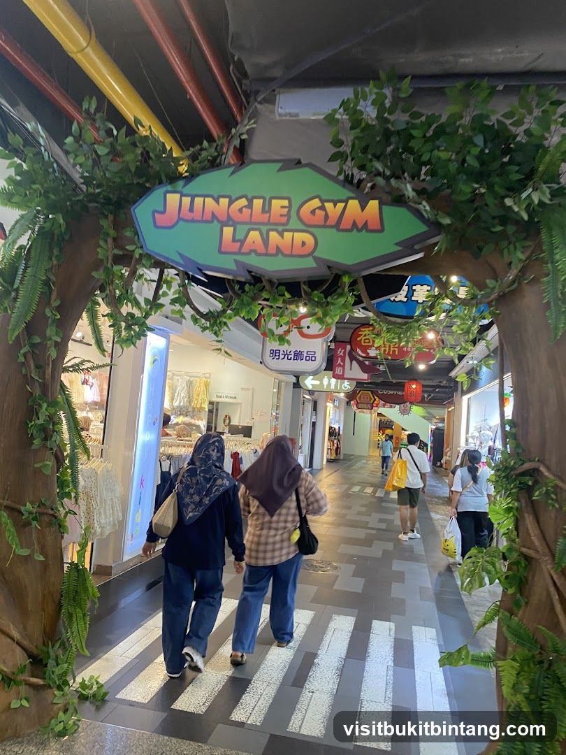 Jungle Gym Land Entrance
