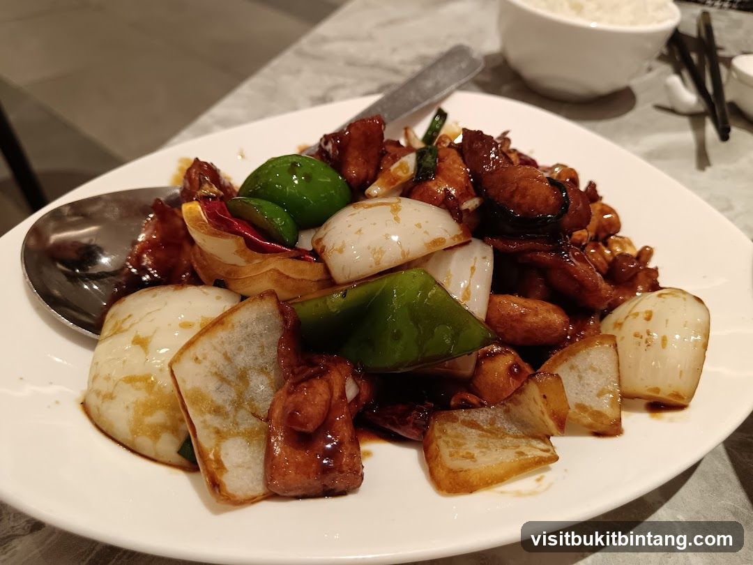 Chicken and Cashew Stir-fry