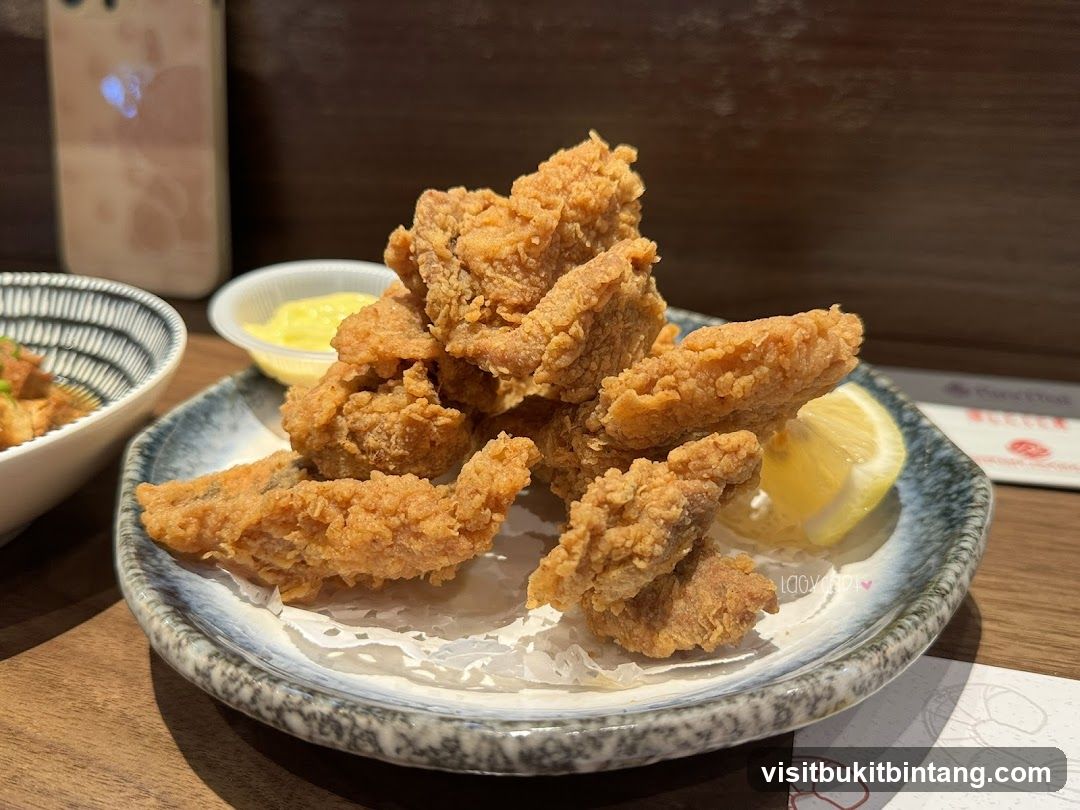 Fried Chicken with Lemon and Dip