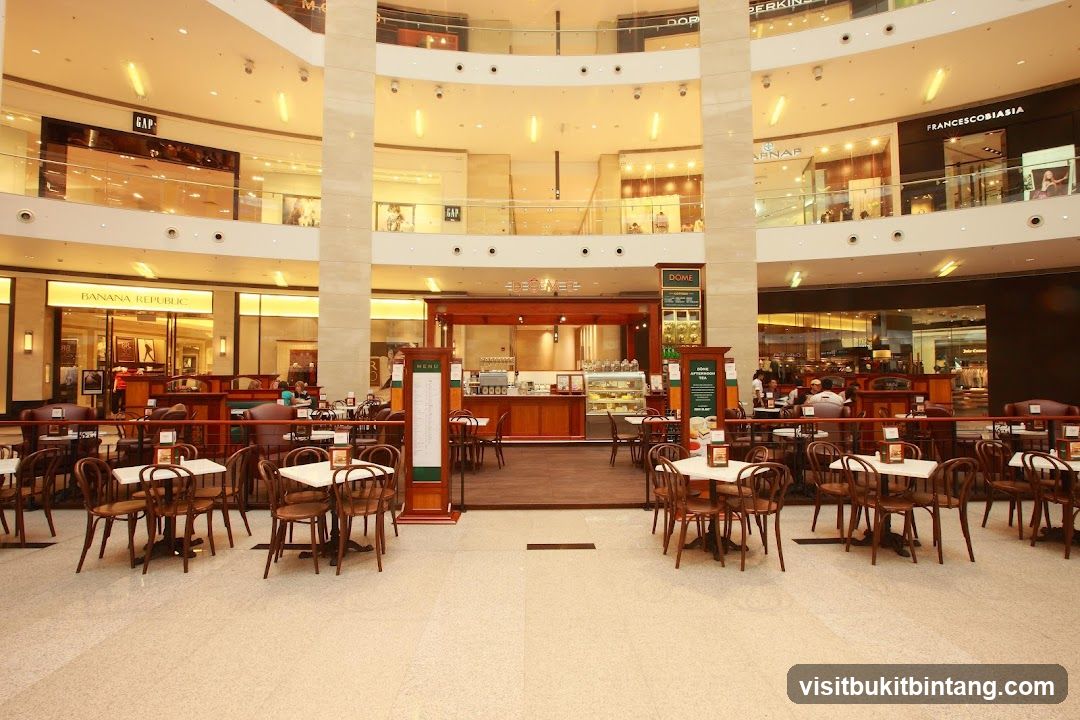 Cafe in a Mall