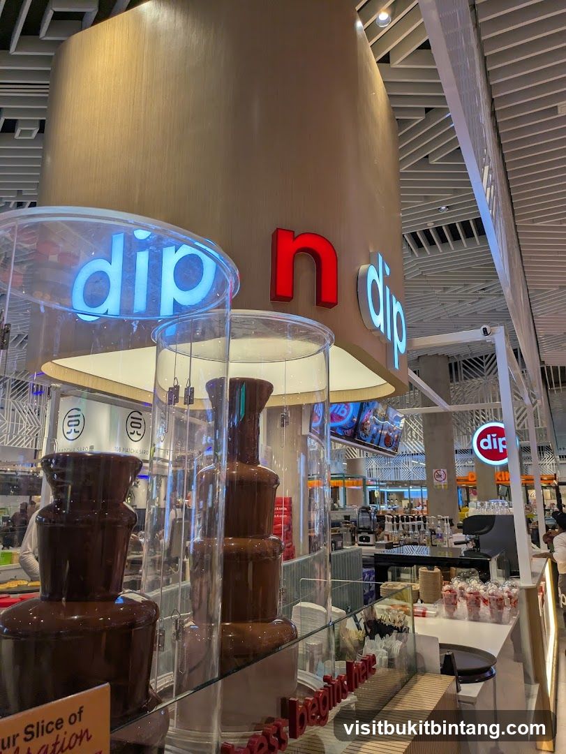 Chocolate Fountain Dessert Shop
