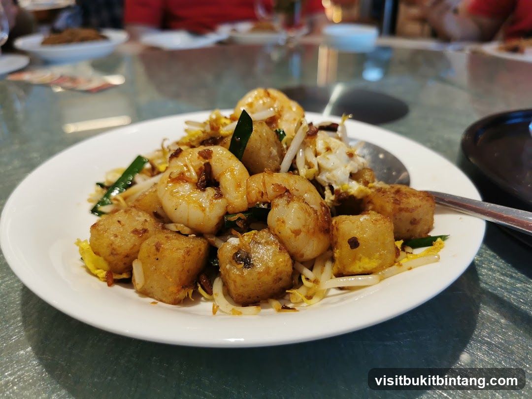 Fried Turnip Cake with Shrimp