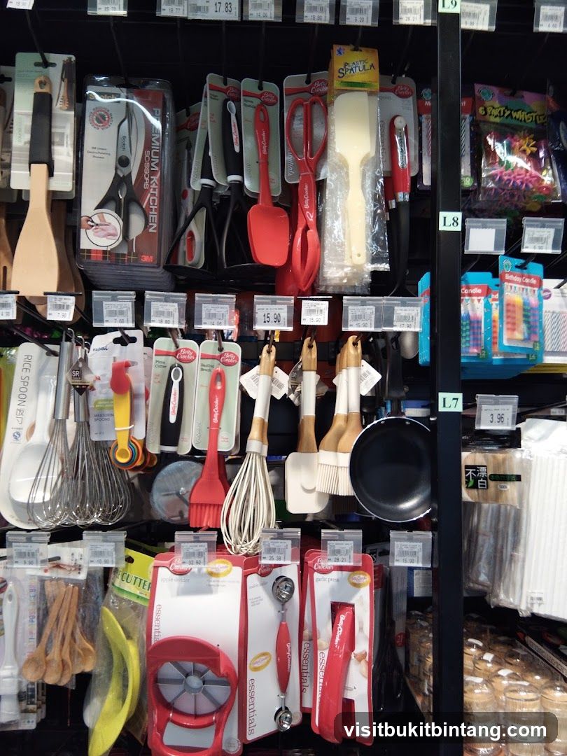 Kitchen Utensils Display