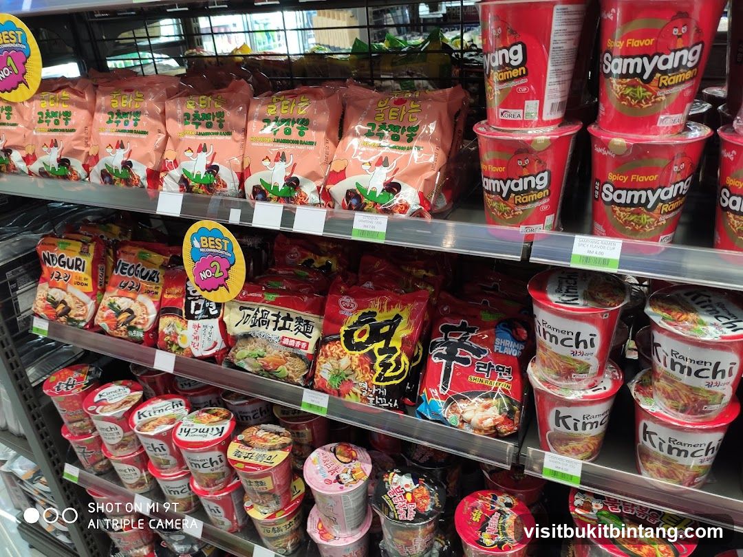 Ramen Noodles Display